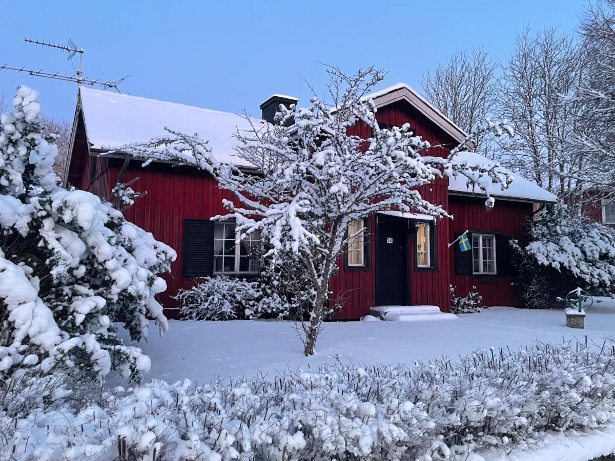 Lilla Röda Huset. Villa Sjotofta Exteriör bild